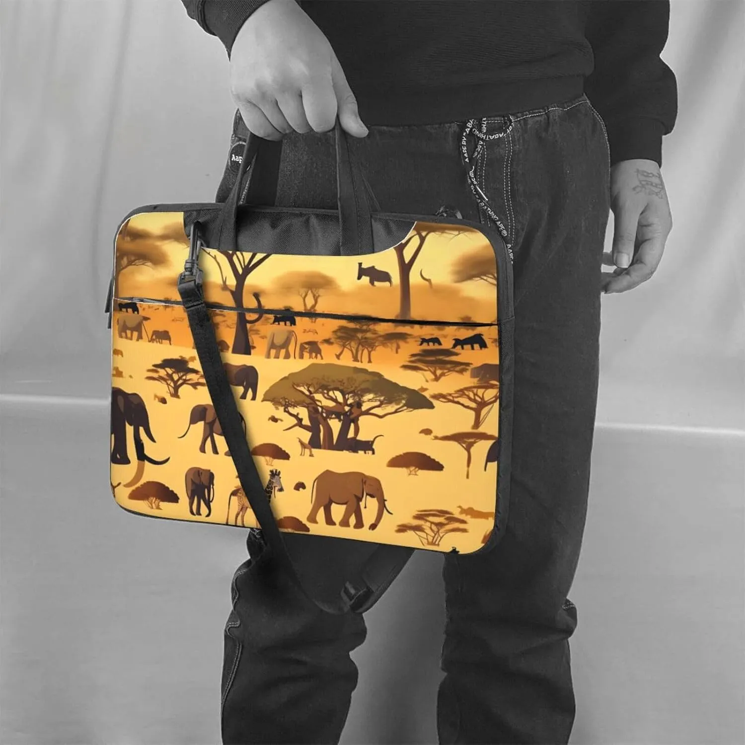 African grassland animals Ultra-thin portable shoulder laptop bag Stylish and Protective Shockproof soft lining