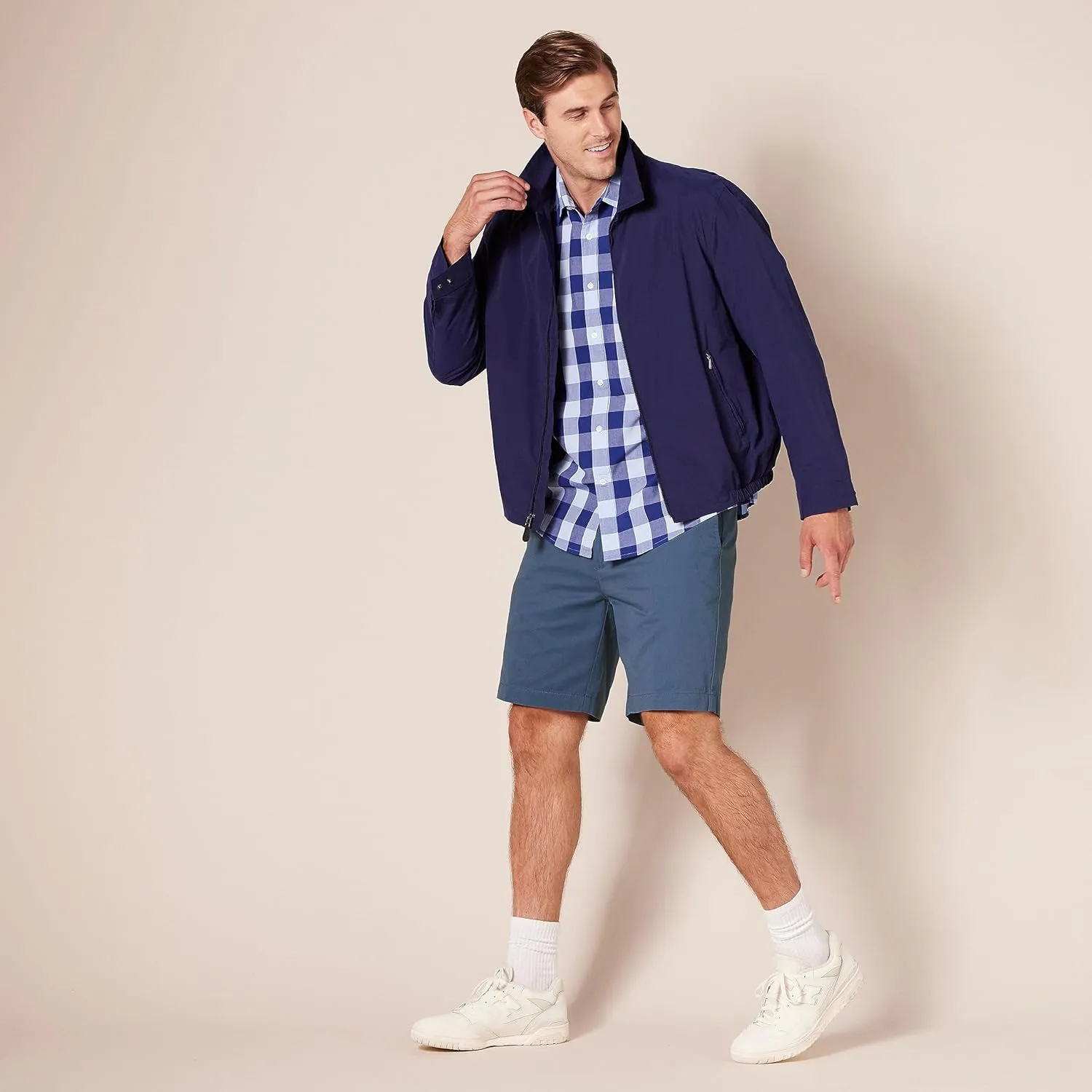 Amazon Essentials Men's Slim-Fit 9" Chino Short