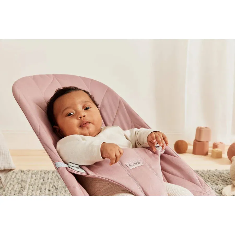 BabyBjorn Bouncer Bliss Cotton, Petal Quilt (Dusty Pink)   Transport Bag   Toy for Bouncer