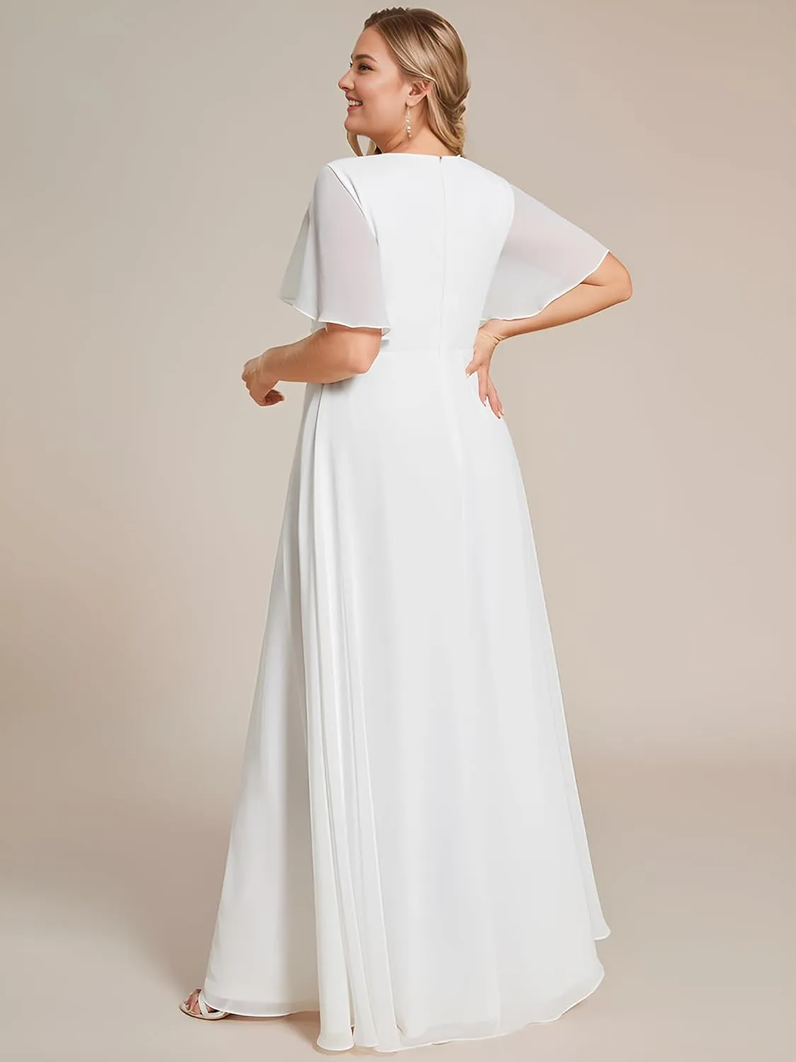 Ever-Pretty Plus Women's V Neck Ruffles Sleeves A Line Chiffon Applique Pleated Floor Length Plus Size Bridal Gowns