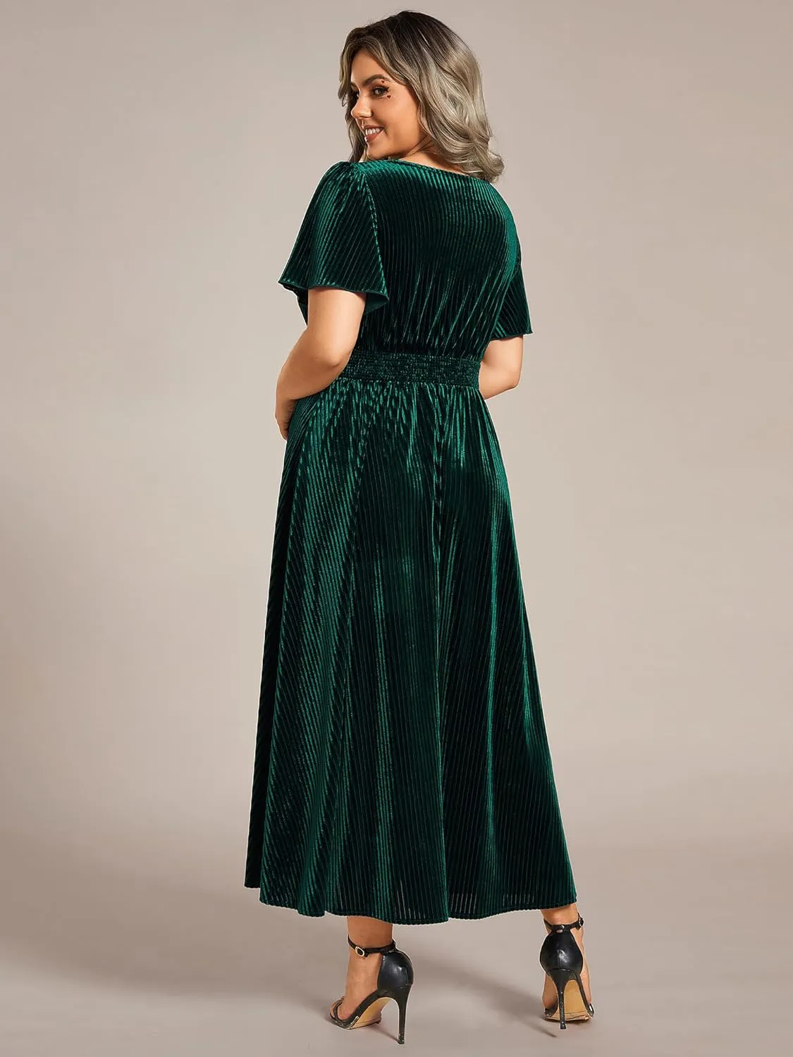Ever-Pretty Women's Ruched V Neck Ruffed Sleeve Velvet Plus Size Fall Formal Wedding Guest Dress Cocktail Dress 01939-DA
