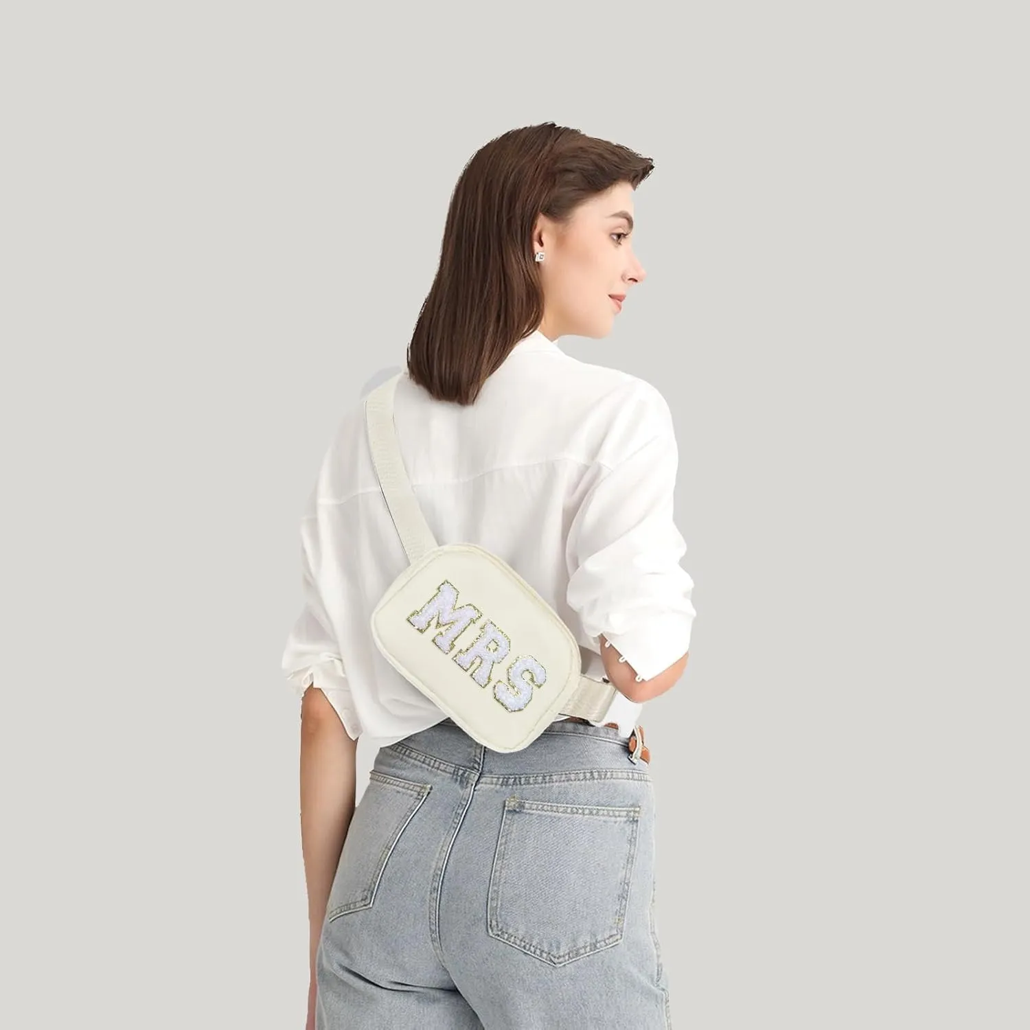 Lamyba Bachelorette Gifts for Bride Fanny Pack, Bride to be Gifts for Bridal Shower Party Wedding day, Mrs Bag for Bride with Adjustable Strap, Waterproof Crossbody Waist Bag, Beige
