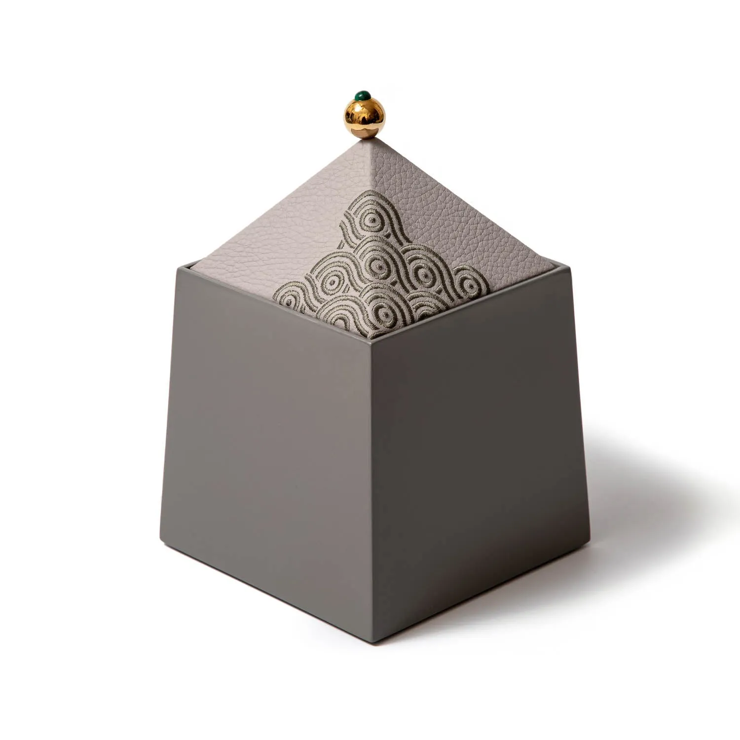 Obelisk Box Glossy Lacquer * Stella