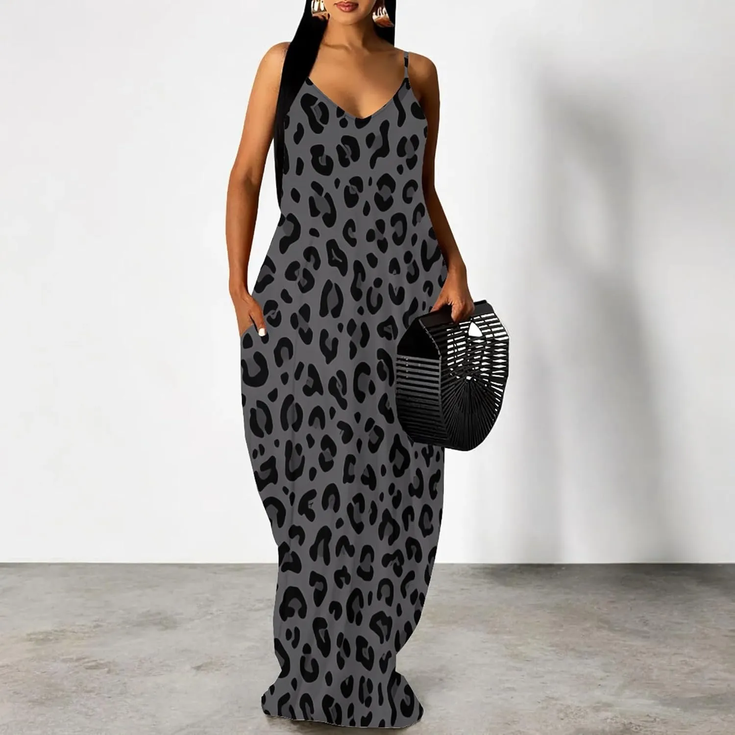 Plus Size Dress for Women 2024 Casual Sleeveless Sundress Loose Spaghetti Strap Long Summer Beach Maxi Dress with Pockets
