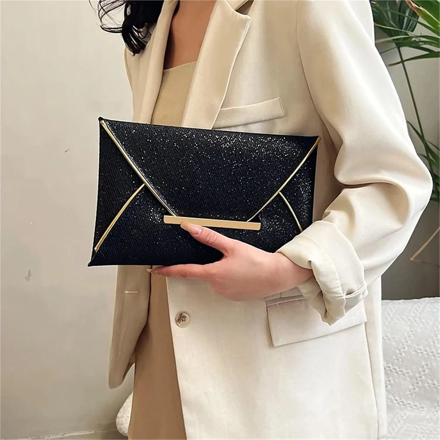 Sequin Evening Clutch Bag Women Glitter Party Bag Solid Color Sequins Evening Purse Elegant Bling Clutch Envelope Wristlet Bag Female Outdoor Wallet for PartyCocktail(Red)